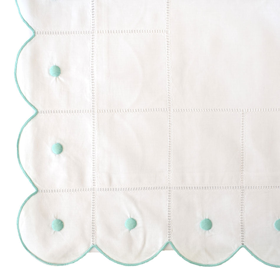 Pillowcase Scallop Dot