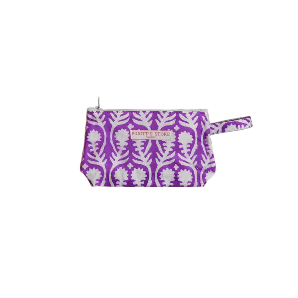 Wash Bag at Pigott's Store
