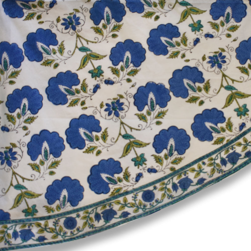 Round Tablecloths at Pigott's Store