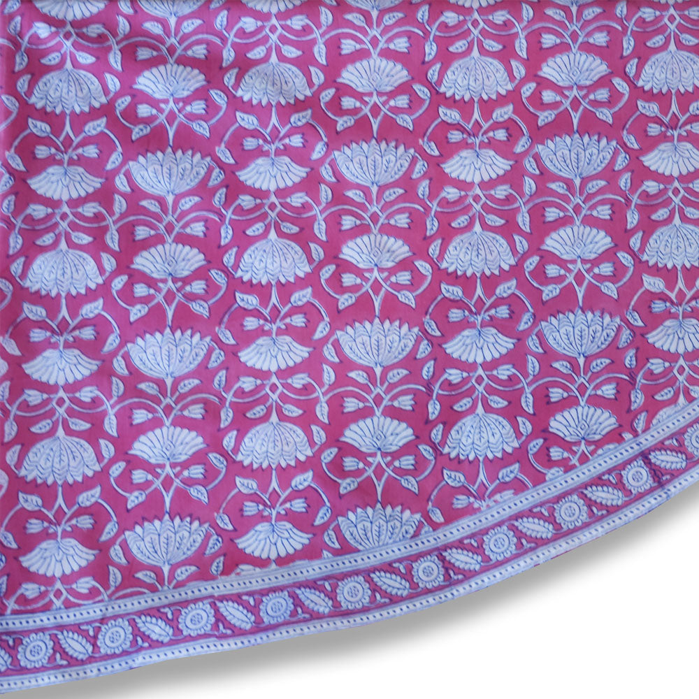 Round Tablecloths at Pigott's Store