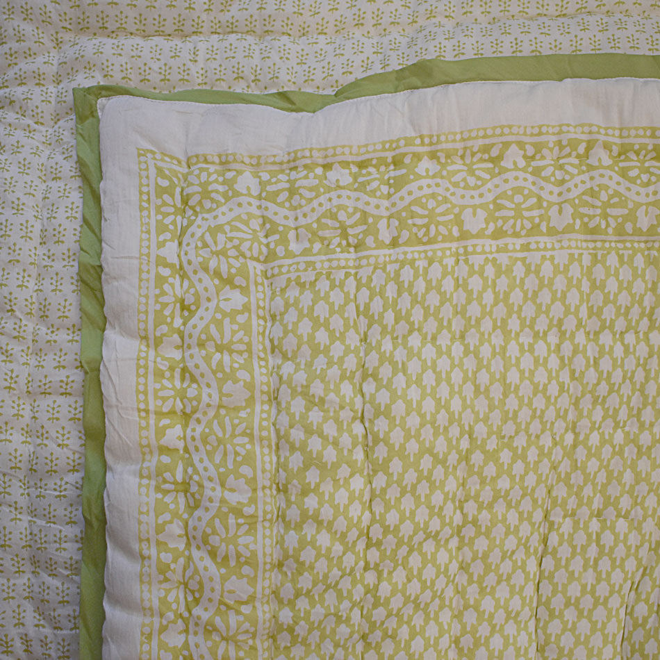 Quilt - Chicken Feet