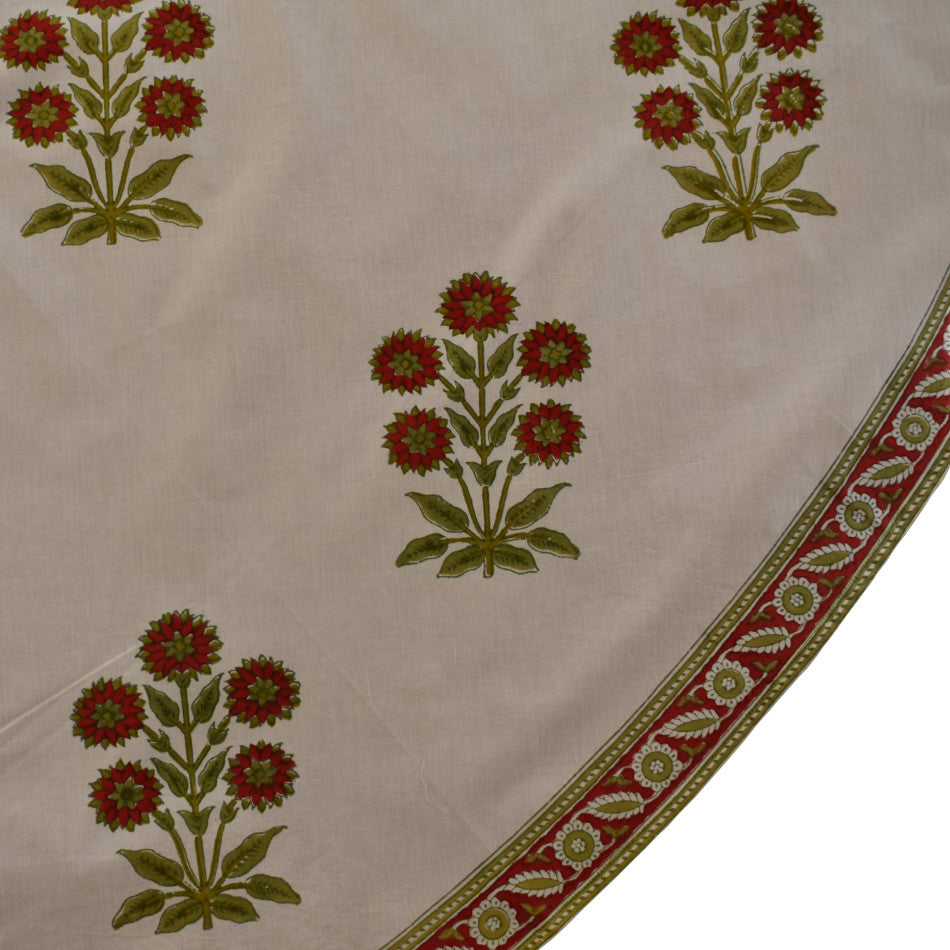 Round Tablecloth at Pigott's Store