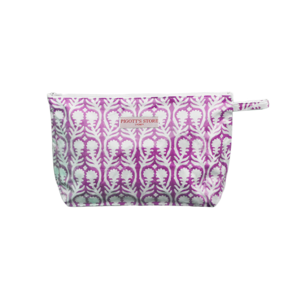 Wash Bag at Pigott's Store