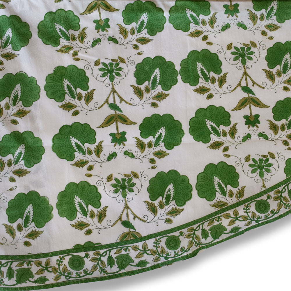 Round Tablecloths at Pigott's Store